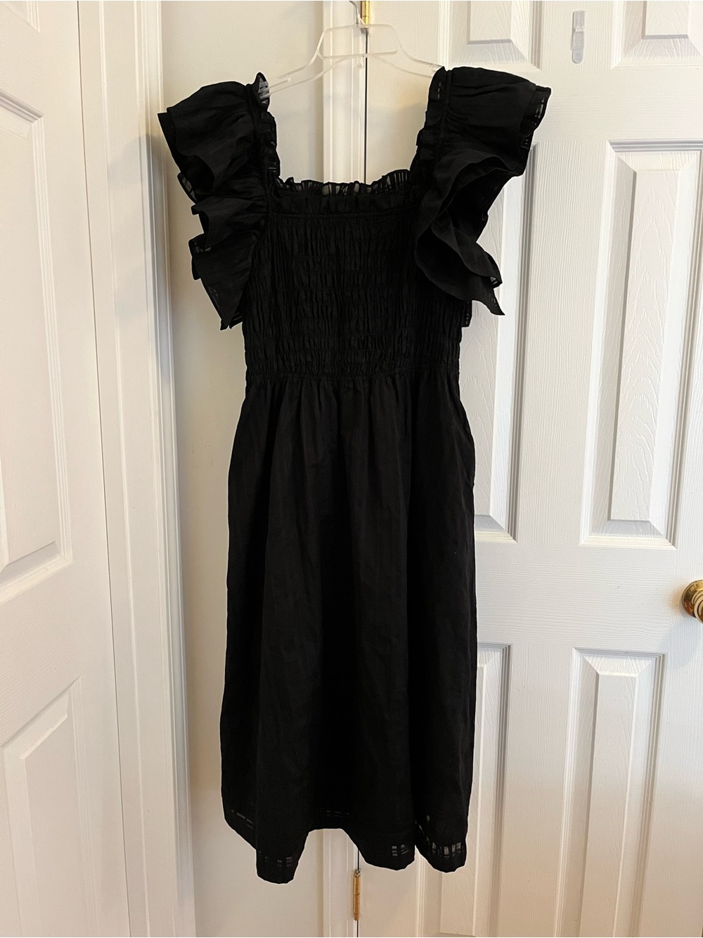Banana Republic Black Smocked Ruffle Sleeve Midi Dress Size M